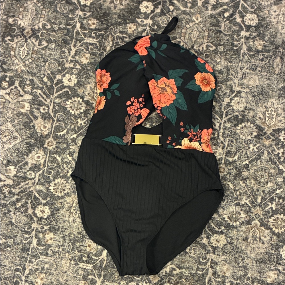 Women’s Floral Cutout One-Piece Swimsuit